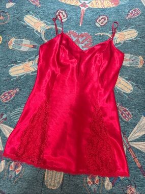 Vintage 80s Victoria’s Secret Red Satin Lace Slip Dress L